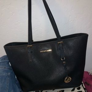 Michael Kors bag with Wallet